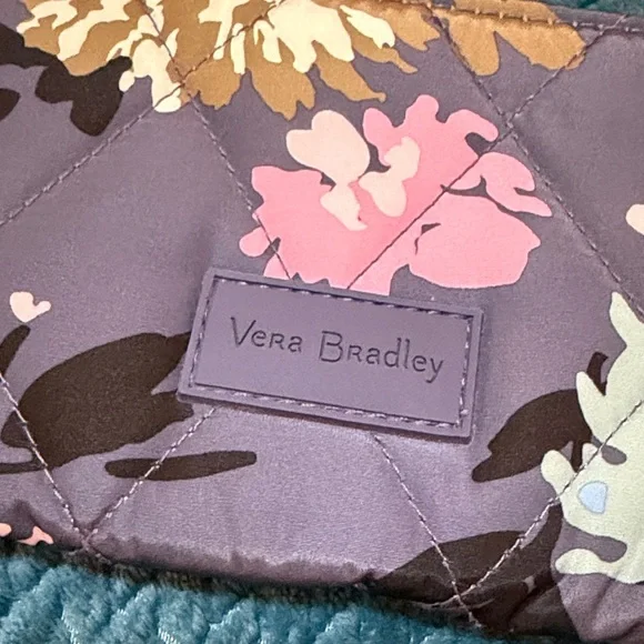 Vera Bradley Navy Floral Quilted Wristlet Wallet - Picture 2 of 6